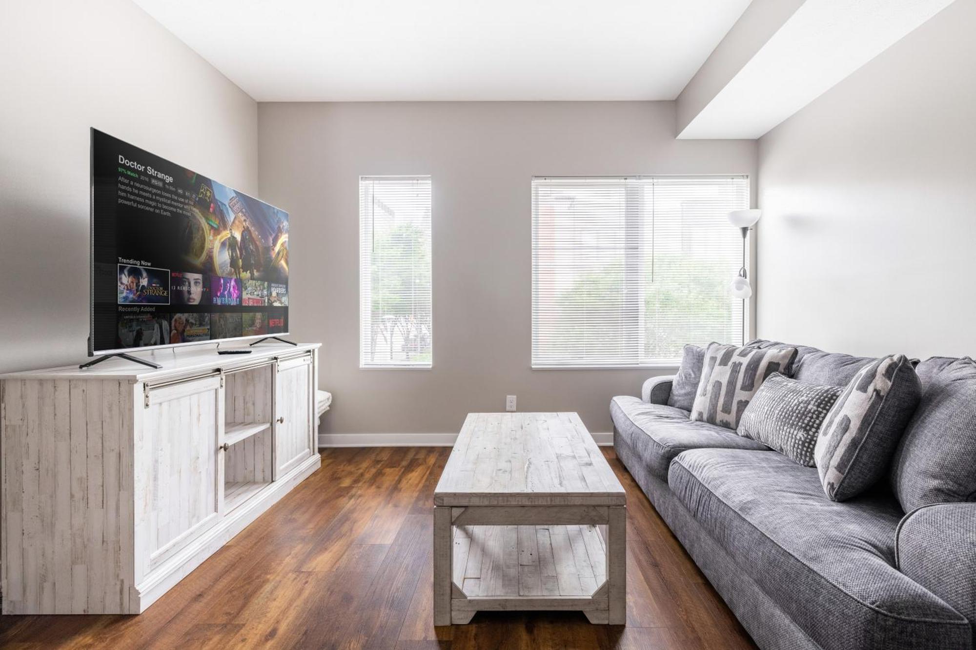Luxury Downtown Townhome Unit 5 Cleveland Buitenkant foto