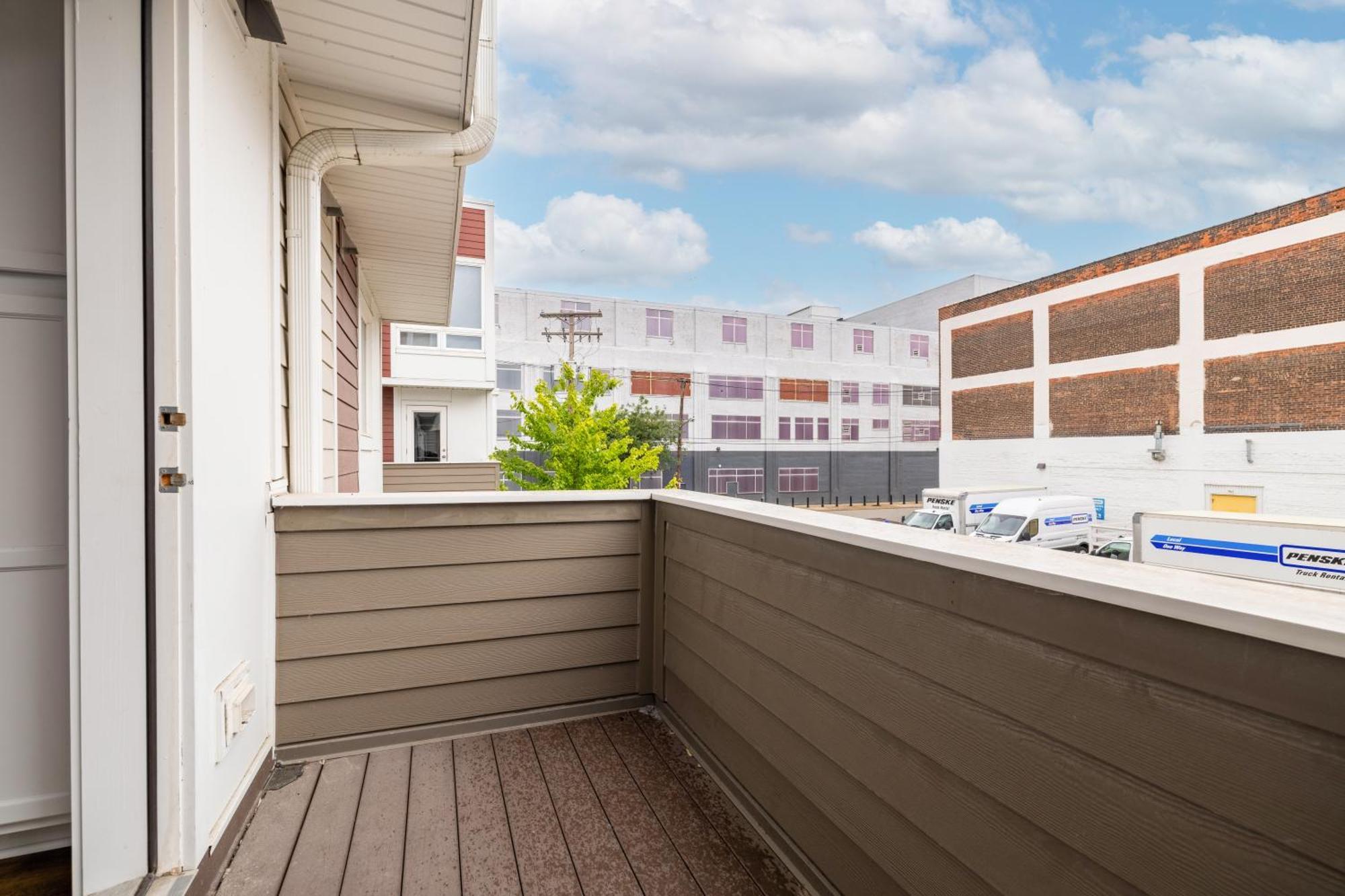 Luxury Downtown Townhome Unit 5 Cleveland Buitenkant foto